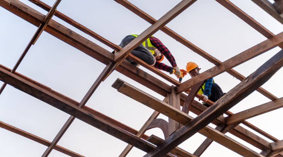 Expert new roof installation services in Manor, PA